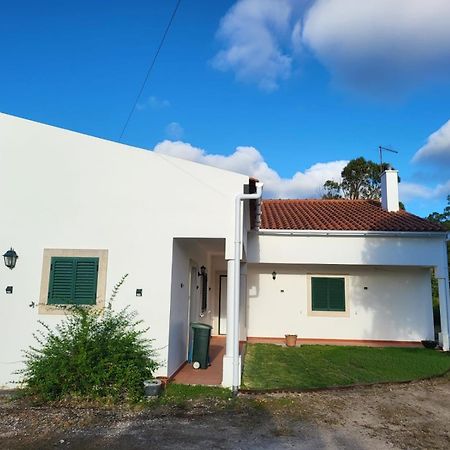 הוילה קלדס דה ריינה Casa Dos Morgados מראה חיצוני תמונה