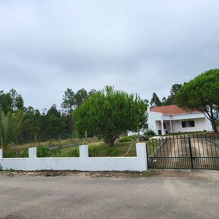 הוילה קלדס דה ריינה Casa Dos Morgados מראה חיצוני תמונה